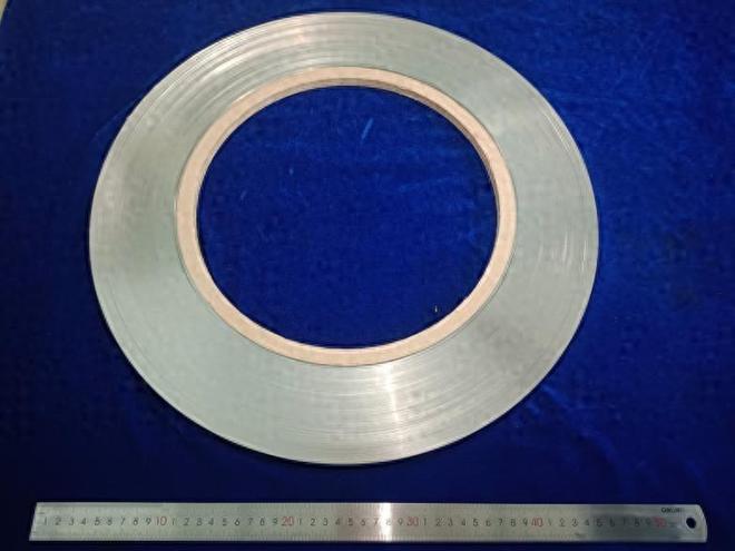 头发丝薄抗19吨！国产“人造太阳”启动中国离无限能源不远了